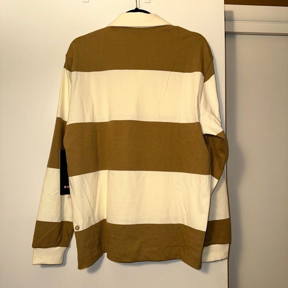 Lululemon Men’s Medium Long Sleeve Cotton Rugby Shirt Tan and Cream Stripes NWT - Picture 3 of 8